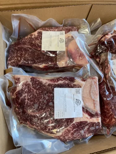 95-Butcher-Shop-Seattle-WA-Farm-Fresh-NW-Delivery